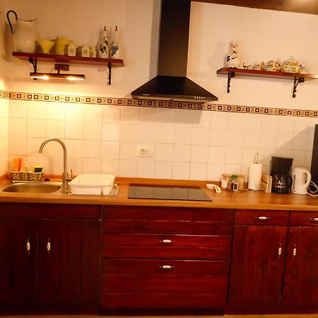 Casa Istriana Nona Pina Villa Kaštelir Екстериор снимка