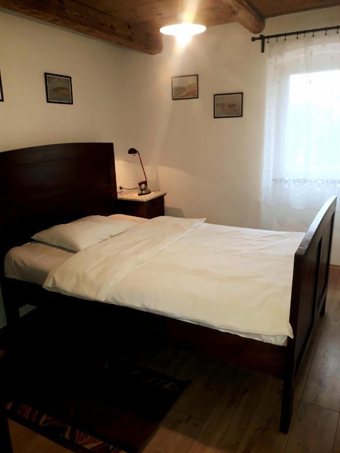 Casa Istriana Nona Pina Villa Kaštelir Екстериор снимка