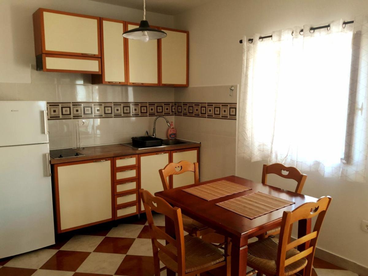 Casa Istriana Nona Pina Villa Kaštelir Екстериор снимка